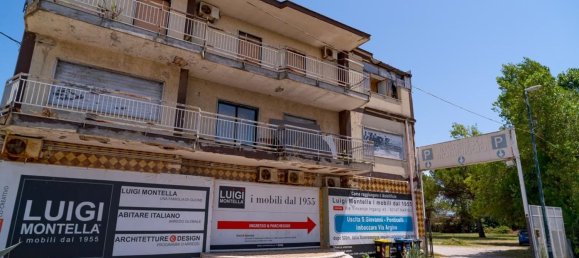 1500m² Building in Naples, Italy No. 290129 13