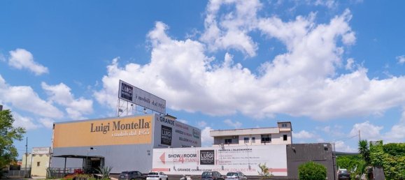 1500m² Building in Naples, Italy No. 290129 2