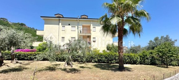 2 bedrooms Apartment in Vasto, Italy No. 308257 10