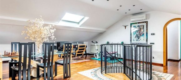 4 Schlafzimmer Wohnung in Verano Brianza, Italy, Nr. 329804 16