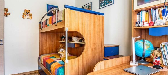 4 Schlafzimmer Wohnung in Verano Brianza, Italy, Nr. 329804 11