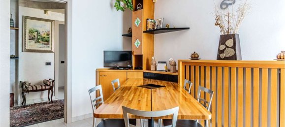 4 Schlafzimmer Wohnung in Verano Brianza, Italy, Nr. 329804 7