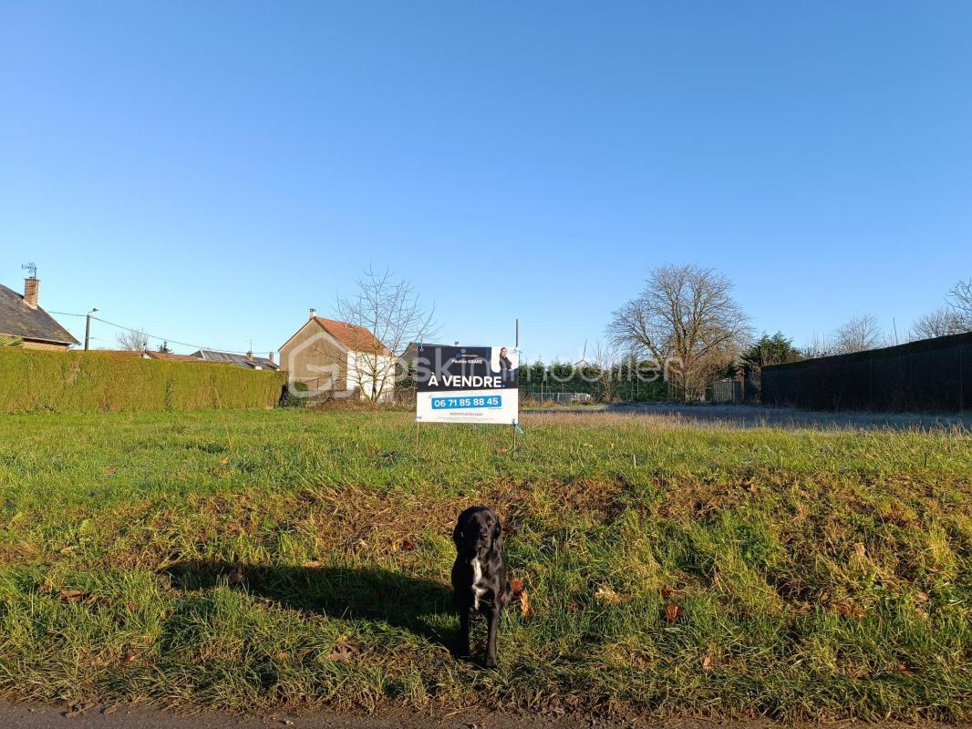 Terrain à Beuvraignes, France No. 216569