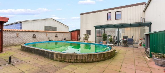 Здание с 5 спальнями в Cuxhaven, Германия № 44188 17