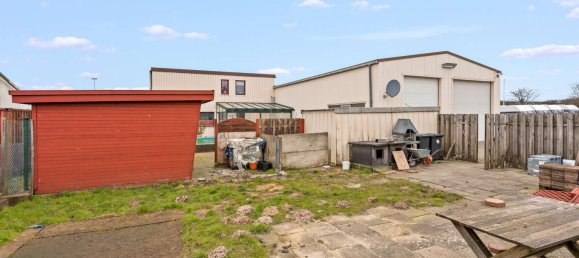 Здание с 5 спальнями в Cuxhaven, Германия № 44188 28