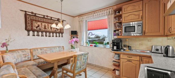 Здание с 5 спальнями в Cuxhaven, Германия № 44188 2