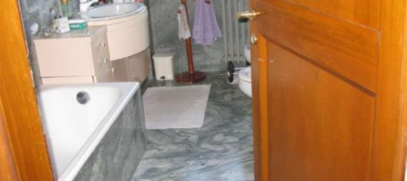 6 rooms Apartment in Milan, Italy No. 247331 4