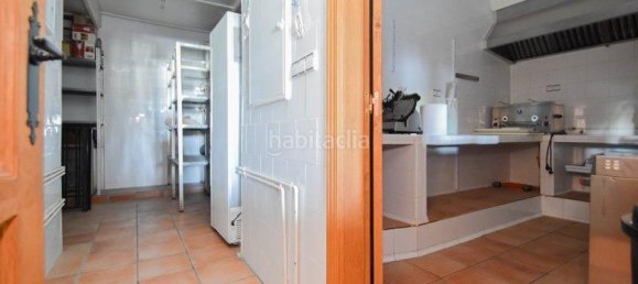 164m² Commercial property in Albolote, Spain No. 180726 25