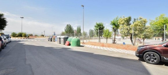 164m² Commercial property in Albolote, Spain No. 180726 4