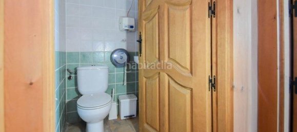 164m² Commercial property in Albolote, Spain No. 180726 15