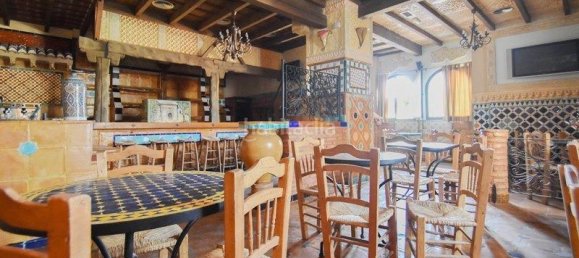 164m² Commercial property in Albolote, Spain No. 180726 10