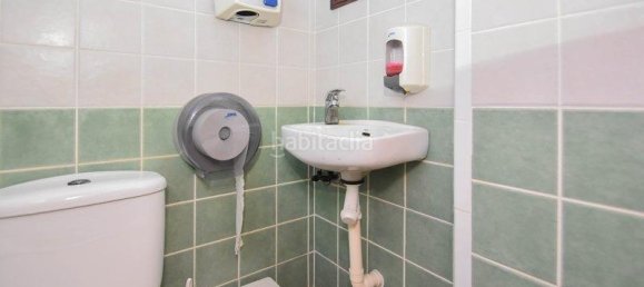 164m² Commercial property in Albolote, Spain No. 180726 20