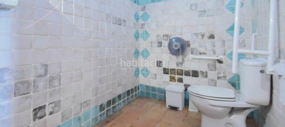 164m² Commercial property in Albolote, Spain No. 180726 16