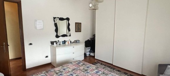 4 rooms Apartment in Santa Maria a Monte, Italy No. 40287 17