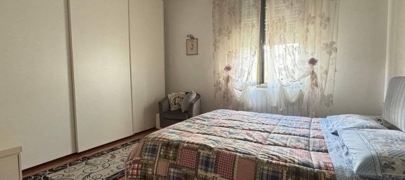 4 rooms Apartment in Santa Maria a Monte, Italy No. 40287 15