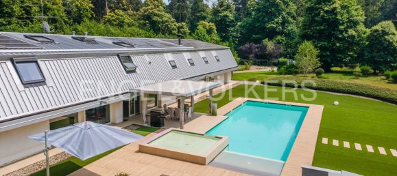 4 bedrooms House in Borgo Ticino, Italy No. 67626 48