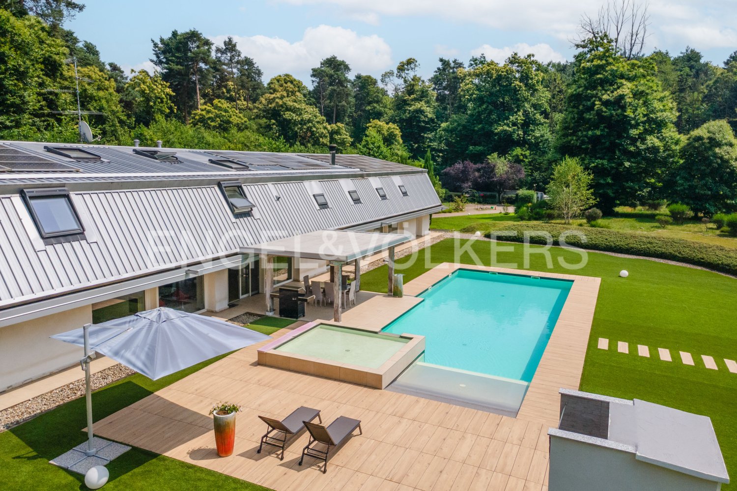 4 bedrooms House in Borgo Ticino, Italy No. 67626