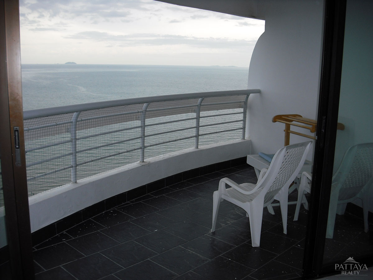 1 bedroom Condo in Pattaya, Thailand No. 1477