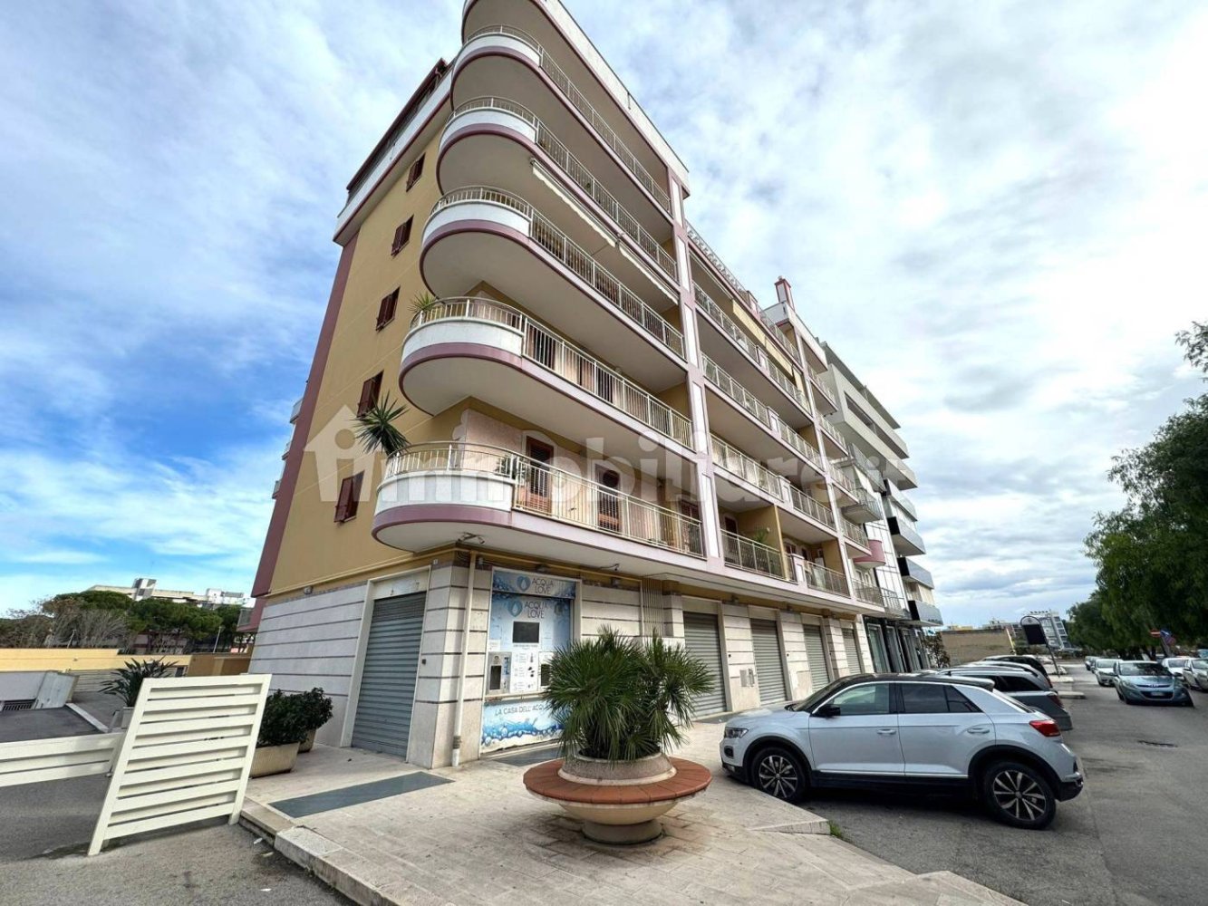 2 bedrooms Penthouse in Barletta, Italy No. 21041