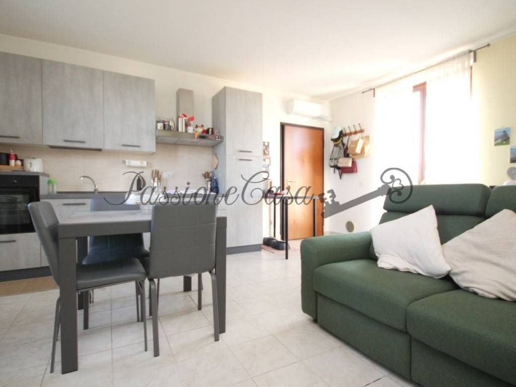 Квартира с 1 спальней в Виджевано, Италия № 357161