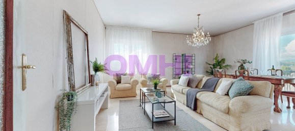 4 bedrooms Apartment in Gallarate, Italy No. 361299 9