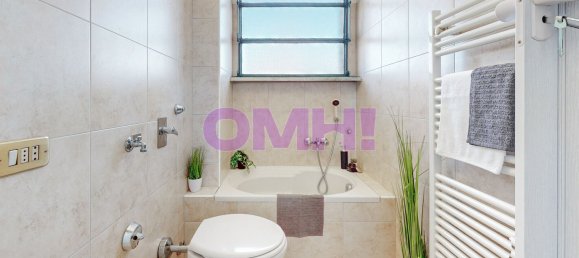 4 bedrooms Apartment in Gallarate, Italy No. 361299 6