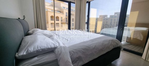 Apartamento de 3 dormitorios en Saint Julian's, Malta No. 7551 14