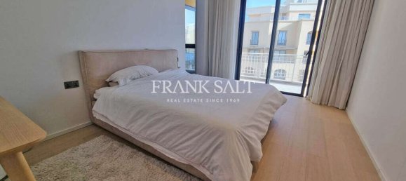 Apartamento de 3 dormitorios en Saint Julian's, Malta No. 7551 12