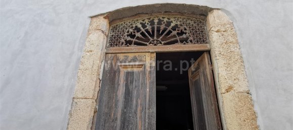 818m² Building in Portimao, Portugal No. 133610 10