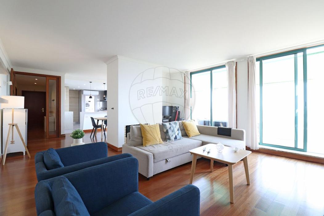 3 chambres Appartement à Matosinhos, Portugal No. 277002