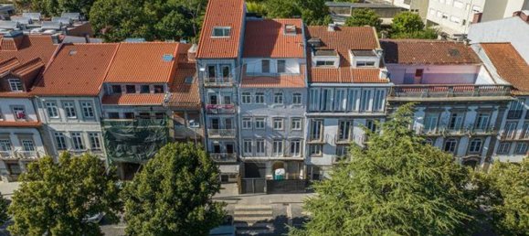 Gewerbliche Immobilie in Braga, Portugal 258m², Nr. 60259 11