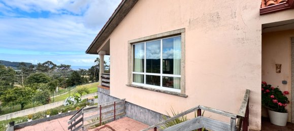 3 bedrooms House in Arteixo, Spain No. 139028 12