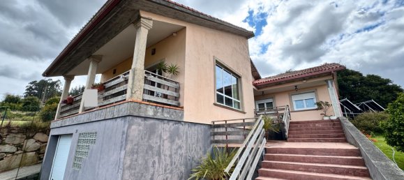 3 bedrooms House in Arteixo, Spain No. 139028 13