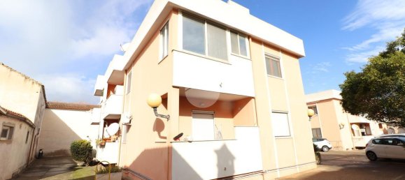 Квартира с 3 комнатами в Кальяри, Италия № 171653 33