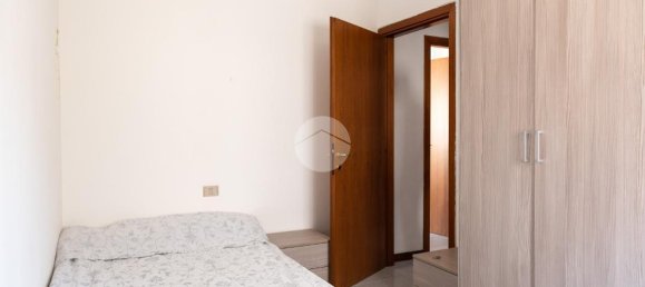 Квартира с 3 комнатами в Кальяри, Италия № 171653 16