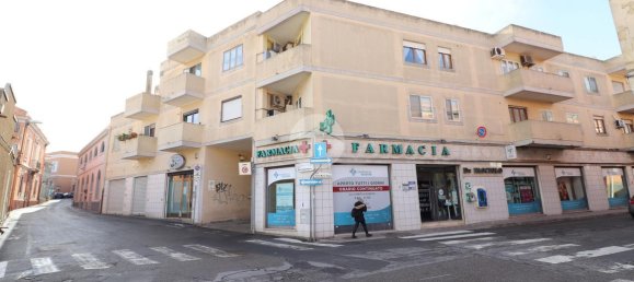 Квартира с 3 комнатами в Кальяри, Италия № 171653 32