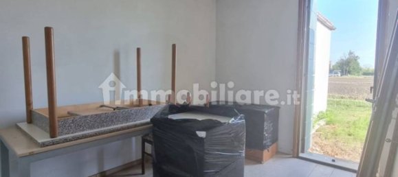 2 Schlafzimmer Haus in Chioggia, Italy, Nr. 196754 8