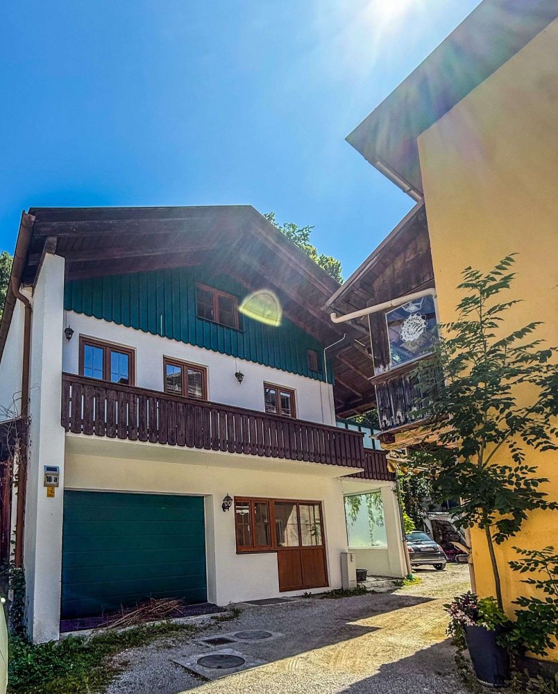 4 bedrooms Townhouse in Garmisch-Partenkirchen, Germany No. 243357