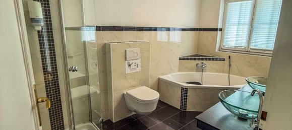 4 bedrooms Townhouse in Garmisch-Partenkirchen, Germany No. 243357 2