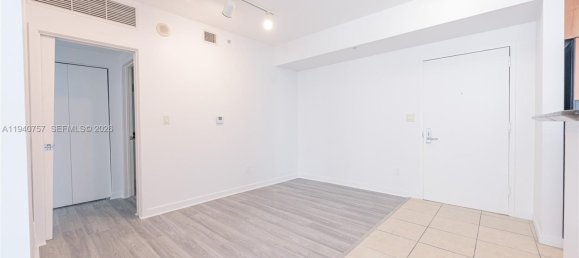 2 dormitorios propiedad comercial en venta en Miami, Miami-Dade, Florida, USA № 614500 10