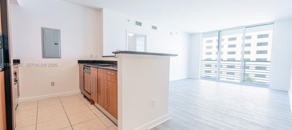 2 dormitorios propiedad comercial en venta en Miami, Miami-Dade, Florida, USA № 614500 17