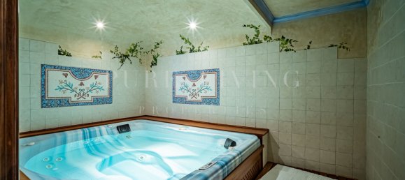 6 bedrooms Villa in Marbella, Spain No. 111393 34