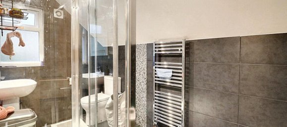 4 Schlafzimmer Haus in Biggin Hill, United Kingdom, Nr. 4739 8