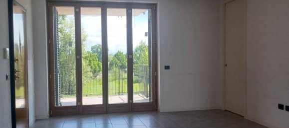 2 bedrooms Apartment in Parma, Italy No. 280807 18