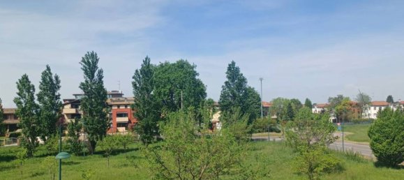 2 bedrooms Apartment in Parma, Italy No. 280807 30