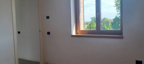 2 bedrooms Apartment in Parma, Italy No. 280807 31