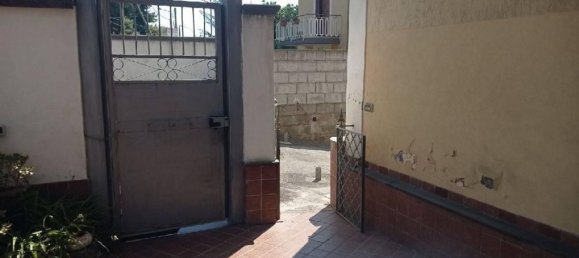 Villa de 5 dormitorios en Mascalucia, Italy No. 324635 9