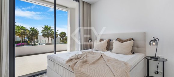 6 bedrooms Villa in Marbella, Spain No. 109023 29