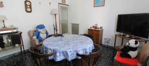 3 bedrooms Apartment in Florence, Italy No. 378059 2