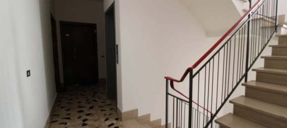 3 bedrooms Apartment in Florence, Italy No. 378059 20